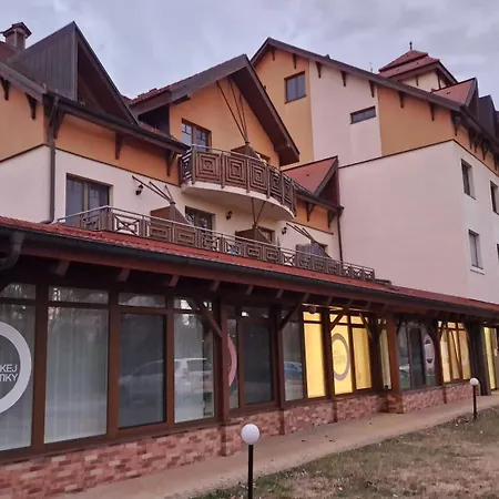 Whit Balcony And View Checkin - Drazdiak Apartmán